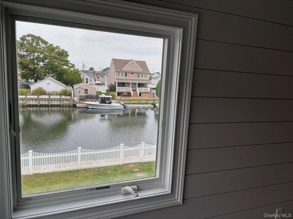 65 Jefferson Place, Massapequa NY 11758