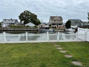 65 Jefferson Place, Massapequa NY 11758