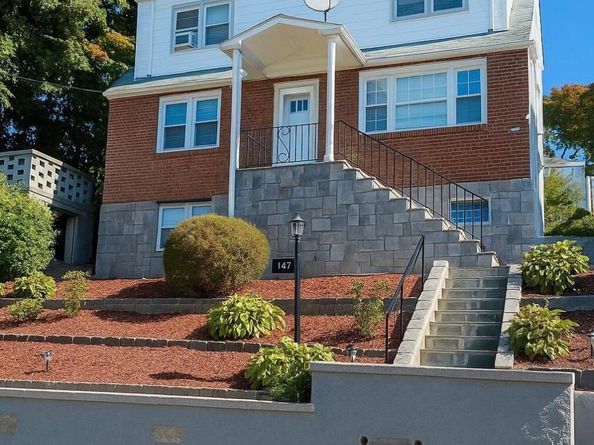 147 Chase Avenue, Yonkers NY 10703