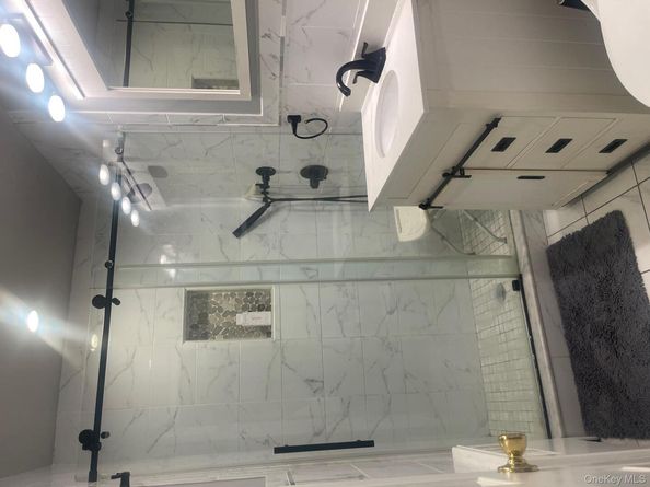 147 Chase Avenue, Yonkers NY 10703