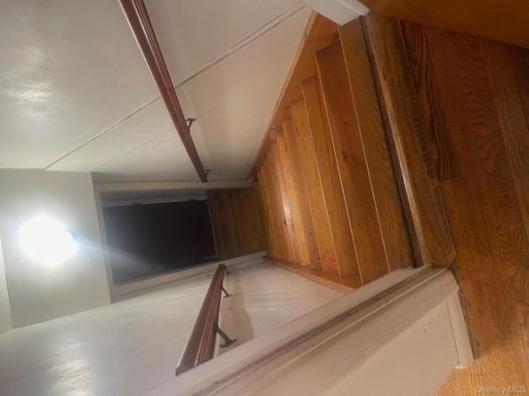 147 Chase Avenue, Yonkers NY 10703