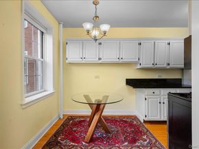 1815 Palmer Avenue 2V, Larchmont NY 10538