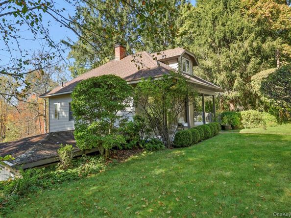 122 Harriman Road, Mount Kisco NY 10549