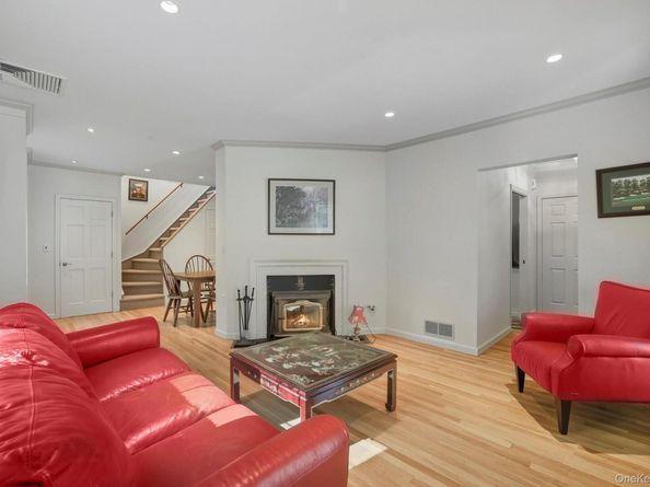 122 Harriman Road, Mount Kisco NY 10549