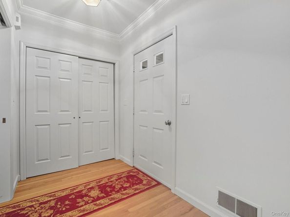 122 Harriman Road, Mount Kisco NY 10549