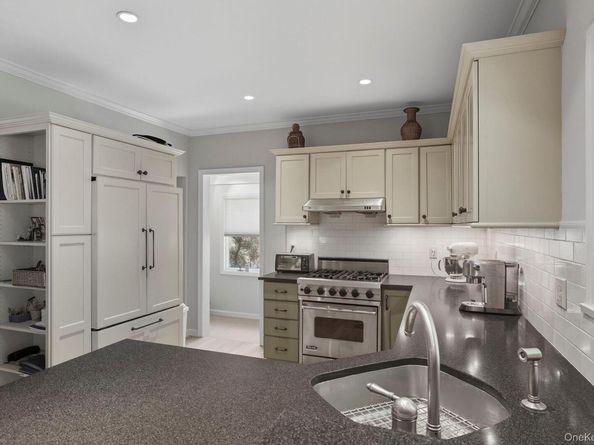 122 Harriman Road, Mount Kisco NY 10549