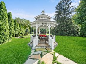 14 Gerek Avenue, West Islip NY 11795