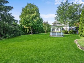 14 Gerek Avenue, West Islip NY 11795