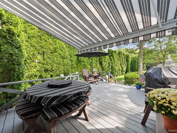14 Gerek Avenue, West Islip NY 11795
