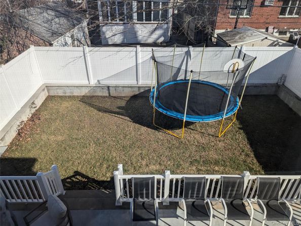 80-43 208 Street, Hollis Hills NY 11427