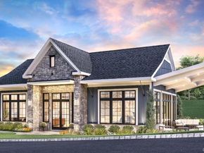 17 Sequoia Circle, Manhasset NY 11030