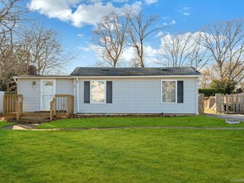 669 East Drive