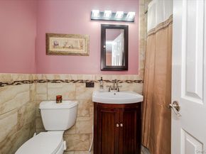 1215 E Broadway A13, Hewlett NY 115578
