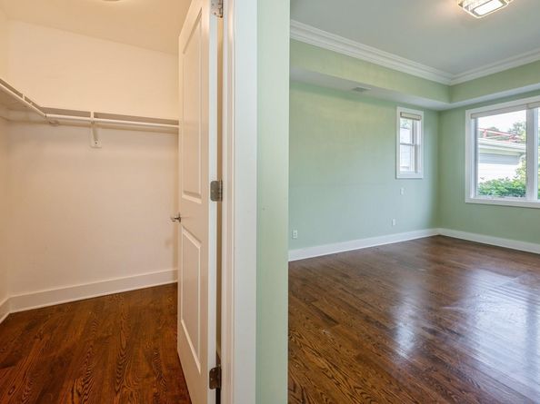 13 Island Point 13, Bronx NY 10464