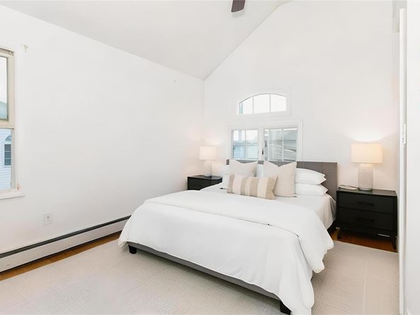 849 E Bay Drive, West Islip NY 11795