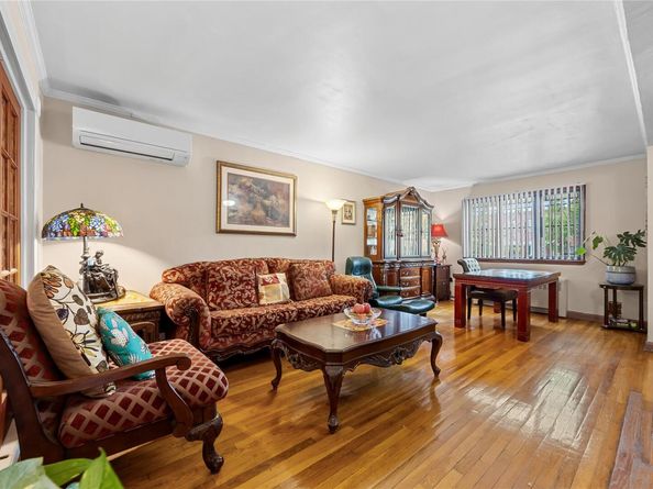 17-12 Starr Street, Ridgewood NY 11385