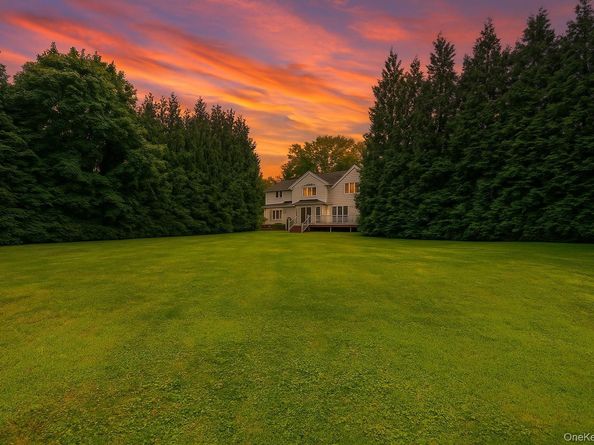43 Oxford Boulevard, Great Neck NY 11023