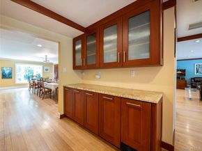 43 Oxford Boulevard, Great Neck NY 11023