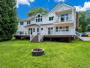 43 Oxford Boulevard, Great Neck NY 11023