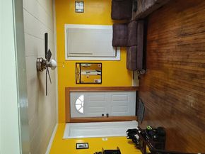 27 Coolidge Avenue, Amityville NY 11701