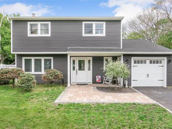 11 Susan Drive