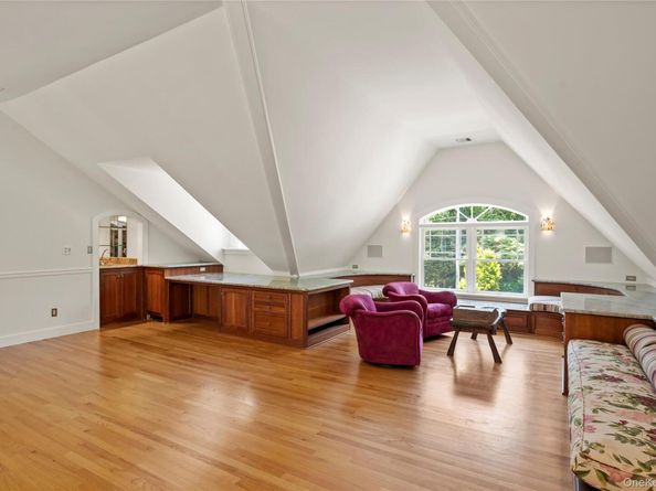 4745 N Bayview Road, Southold NY 11971
