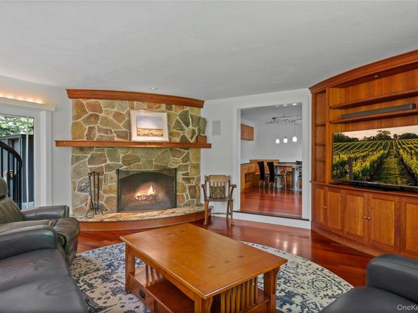 4745 N Bayview Road, Southold NY 11971