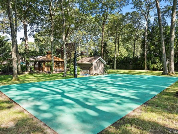 4745 N Bayview Road, Southold NY 11971