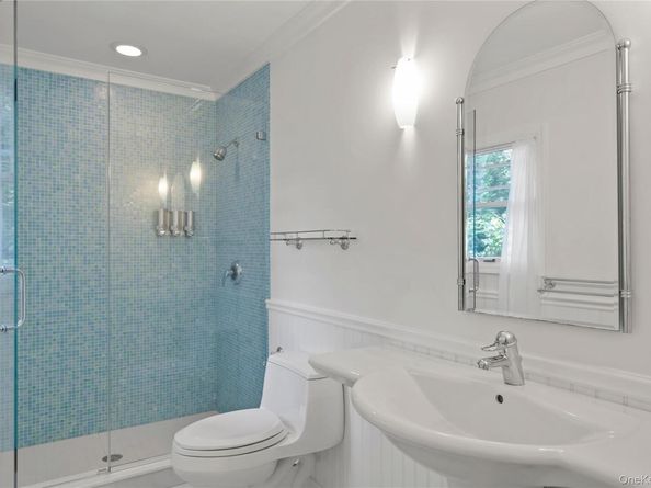 4745 N Bayview Road, Southold NY 11971
