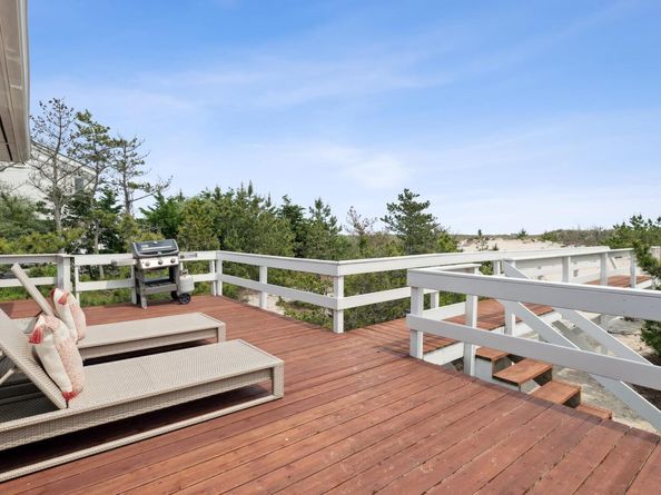 355 Dune Rd, Westhampton Beach NY 11978