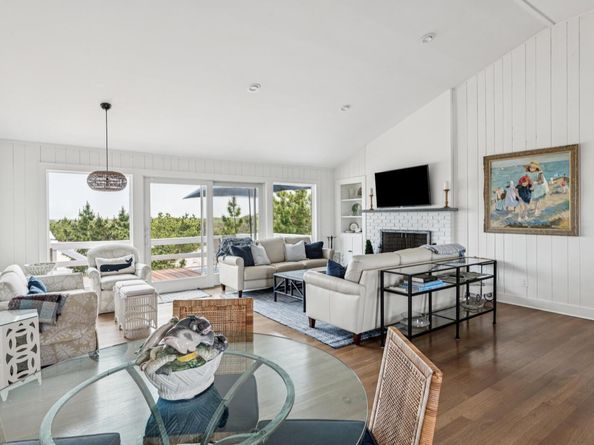 355 Dune Rd, Westhampton Beach NY 11978