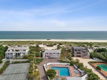355 Dune Rd