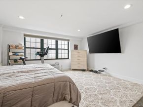 26 W Broadway 505, Long Beach NY 11561