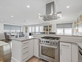 26 W Broadway 505, Long Beach NY 11561