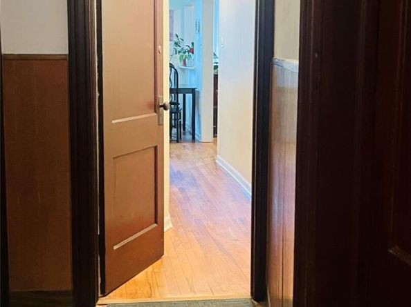 62-18 60 Drive, Maspeth NY 11378