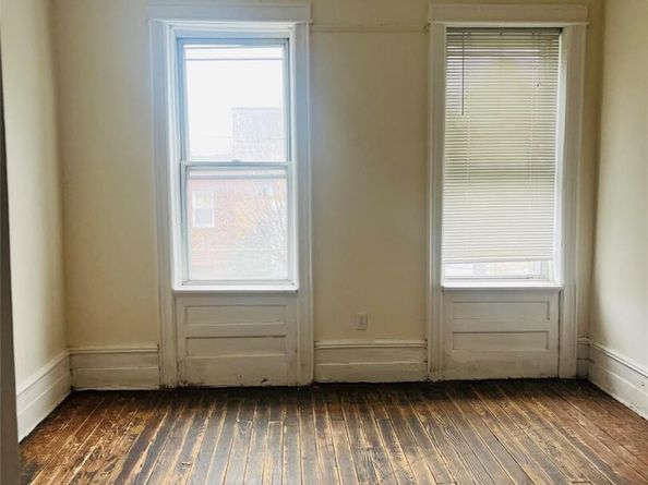 62-18 60 Drive, Maspeth NY 11378