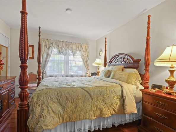 757 Warburton Avenue, Yonkers NY 10701