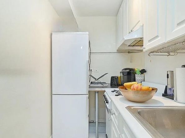 245 35 Street E 9J, New York (Manhattan) NY 10016