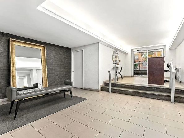 245 35 Street E 9J, New York (Manhattan) NY 10016