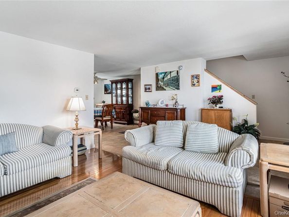 651 Plaza Avenue, Mamaroneck NY 10543