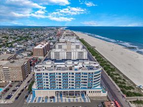403 E Boardwalk 806, Long Beach NY 11561