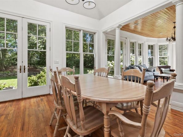 61 Carolyn Place, Chappaqua NY 10514