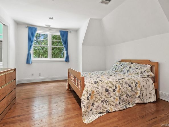 61 Carolyn Place, Chappaqua NY 10514