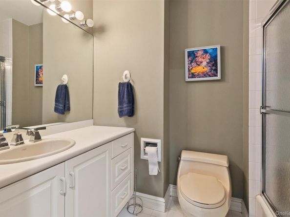 61 Carolyn Place, Chappaqua NY 10514