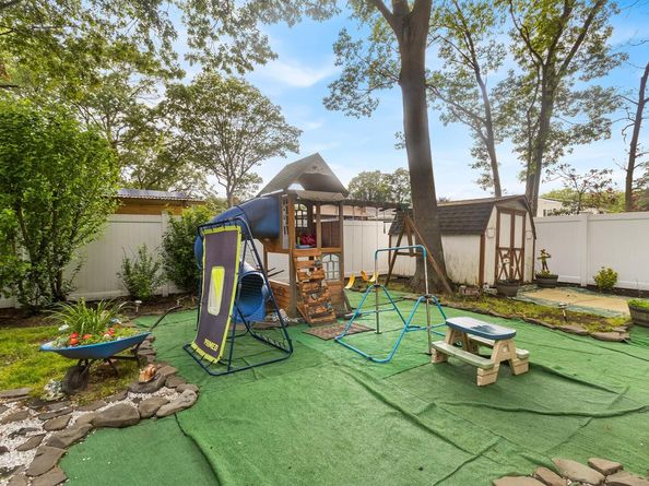 44 Lowell Avenue, Holtsville NY 11742
