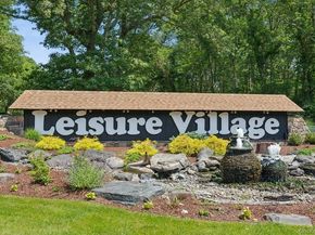 96 Enfield Court B, Ridge NY 11961