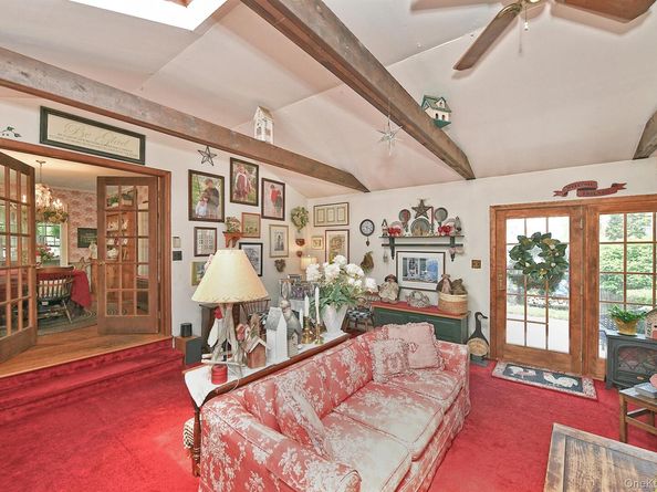 2067 Jackson Avenue, Seaford NY 11783