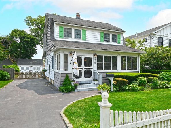 2067 Jackson Avenue, Seaford NY 11783