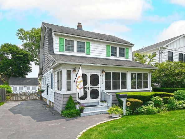 2067 Jackson Avenue, Seaford NY 11783