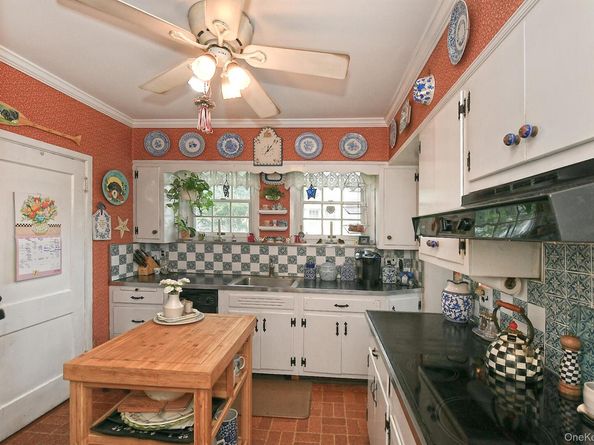 2067 Jackson Avenue, Seaford NY 11783